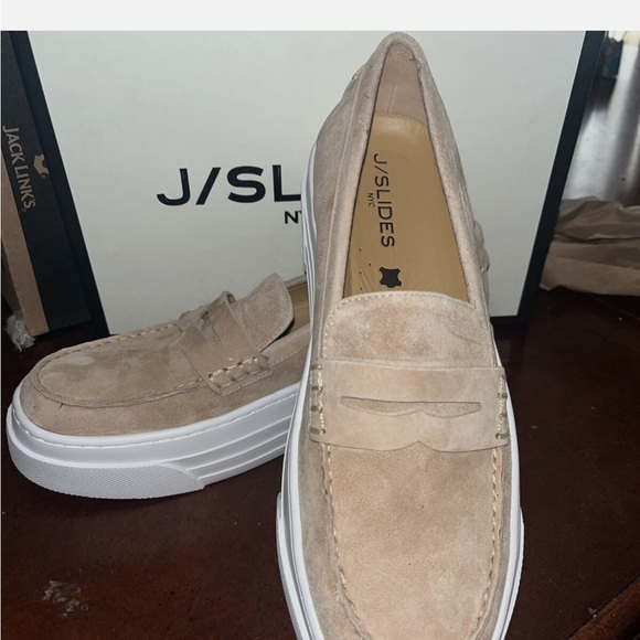Anthropology JSlides Tan Loafers EUC - Picture 3 of 8